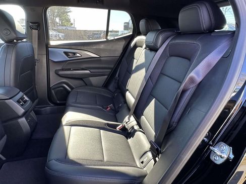 New 2026 Chevrolet Equinox EV LT w/ Convenience Package II image 21