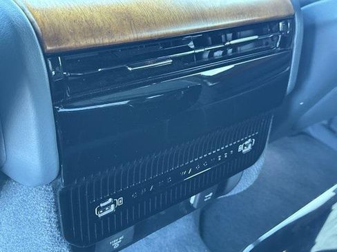 Used 2022 Jeep Grand Wagoneer Series II w/ Convenience Group III AWD/4WD image 18