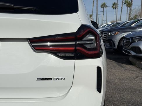 Used 2023 BMW X3 sDrive30i w/ M Sport Package image 8