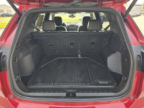 Used 2022 Chevrolet Equinox RS image 25