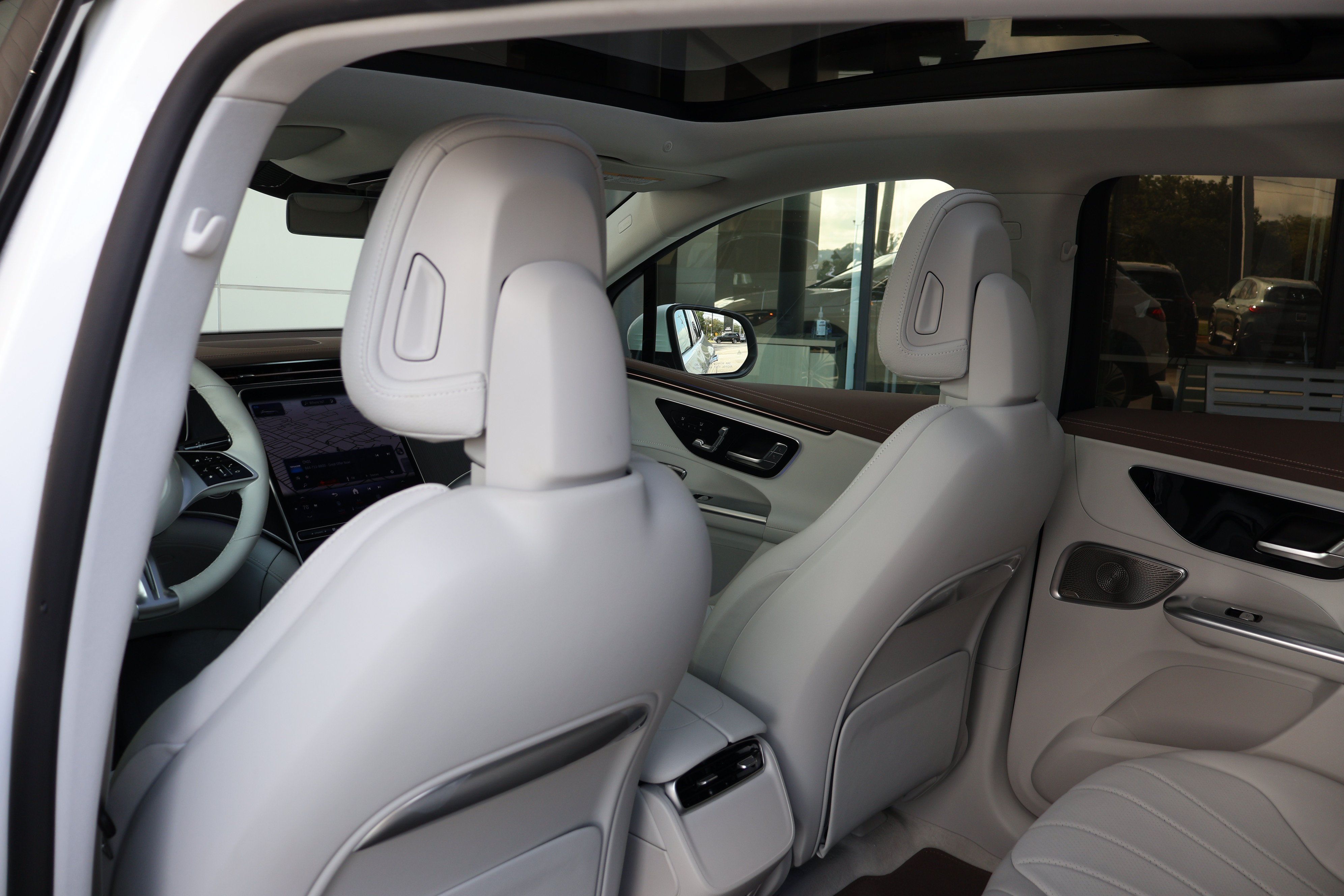 Certified 2025 Mercedes-Benz EQE 350+ 4MATIC SUV image 19