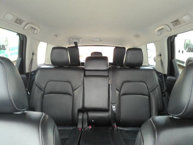 Used 2022 Nissan Pathfinder SL w/ SL Black Package FWD image 37