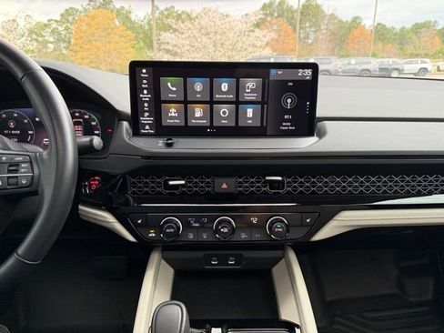 Used 2024 Honda Accord EX-L image 20