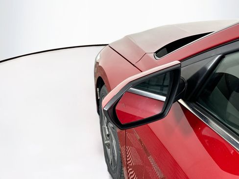 Used 2025 Hyundai Elantra SEL FWD image 16