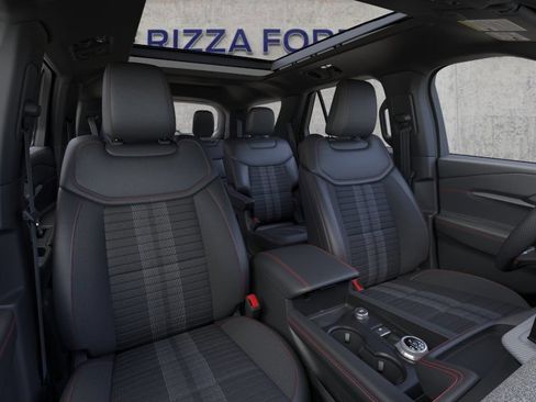 New 2026 Ford Explorer ST-Line w/ ST-Line Street Pack AWD/4WD image 10