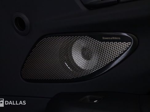 Used 2026 Aston Martin V8 Vantage S RWD image 37
