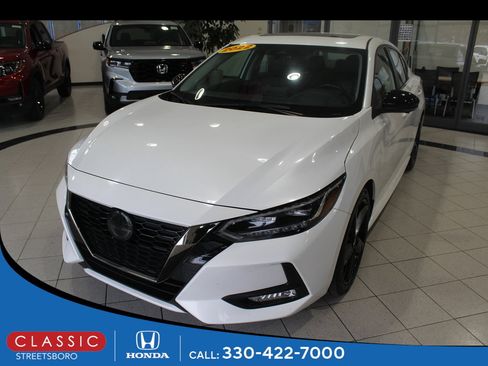 Used 2022 Nissan Sentra SR w/ SR Premium Package image 1