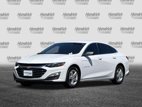 Used 2022 Chevrolet Malibu LS w/ LPO, Floor Liner Package FWD image 9
