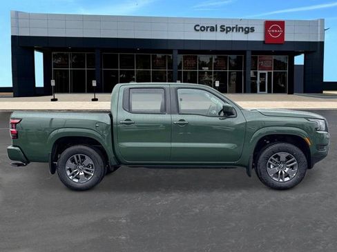 New 2026 Nissan Frontier SV w/ Tow Package AWD/4WD image 6