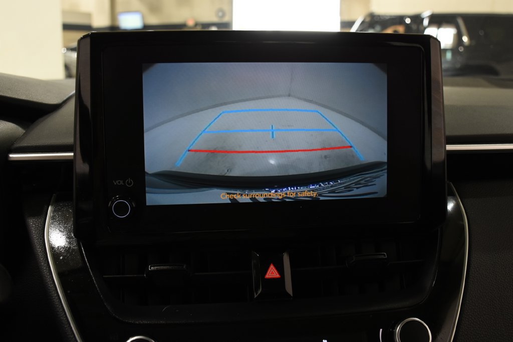 Used 2024 Toyota Corolla LE FWD image 18