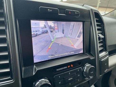 Used 2020 Ford F150 XLT image 16