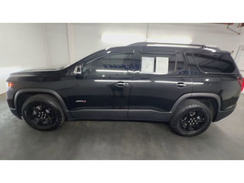 Certified 2023 GMC Acadia AT4 w/ Technology Package AWD/4WD image 5