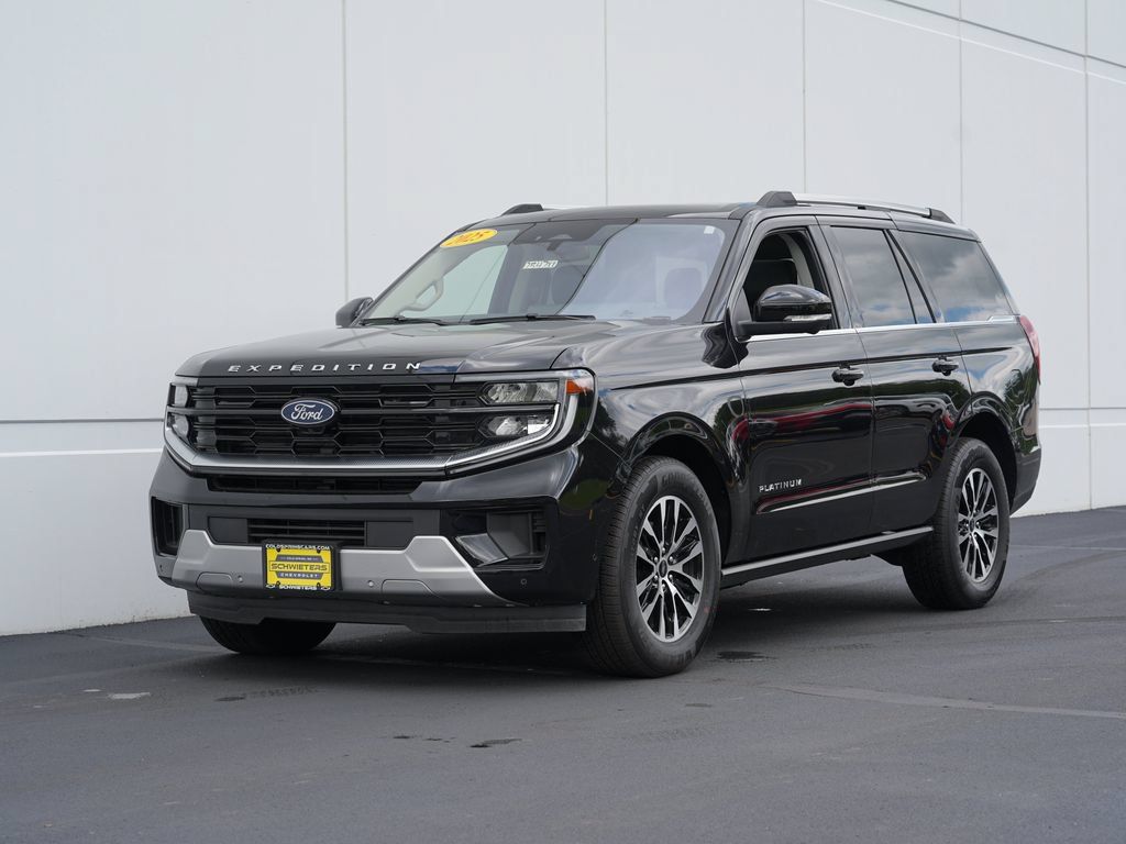 Used 2025 Ford Expedition Platinum AWD/4WD image 7