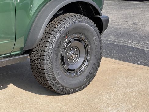 New 2025 Ford Bronco Badlands image 10