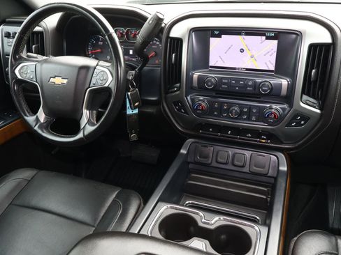 Used 2018 Chevrolet Silverado 1500 LTZ w/ Texas Edition image 11