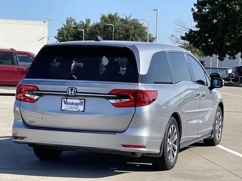 Used 2021 Honda Odyssey EX-L image 4