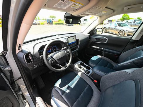 Certified 2023 Ford Bronco Sport Outer Banks AWD/4WD image 18