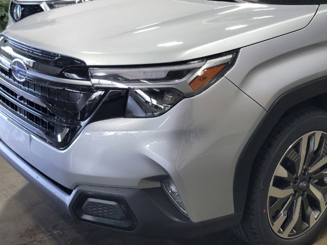 New 2026 Subaru Forester Touring AWD/4WD image 9