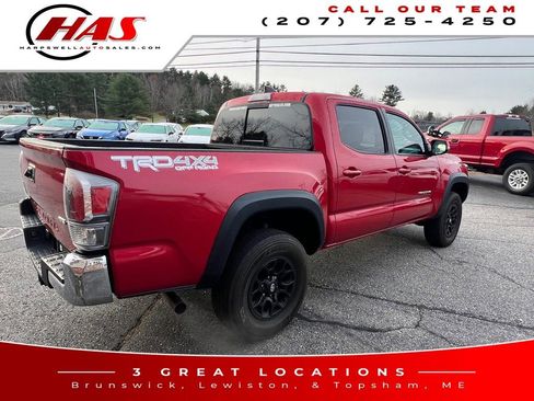 Used 2022 Toyota Tacoma TRD Off-Road image 7