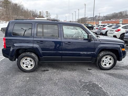 Used 2015 Jeep Patriot Sport w/ Power Value Group image 6