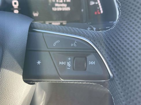 New 2026 Audi SQ7 Premium Plus image 23