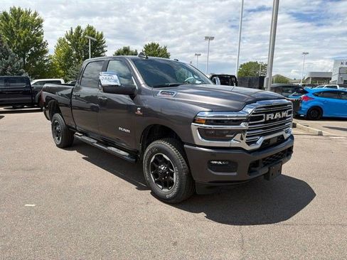 Used 2025 RAM 2500 Laramie AWD/4WD image 7
