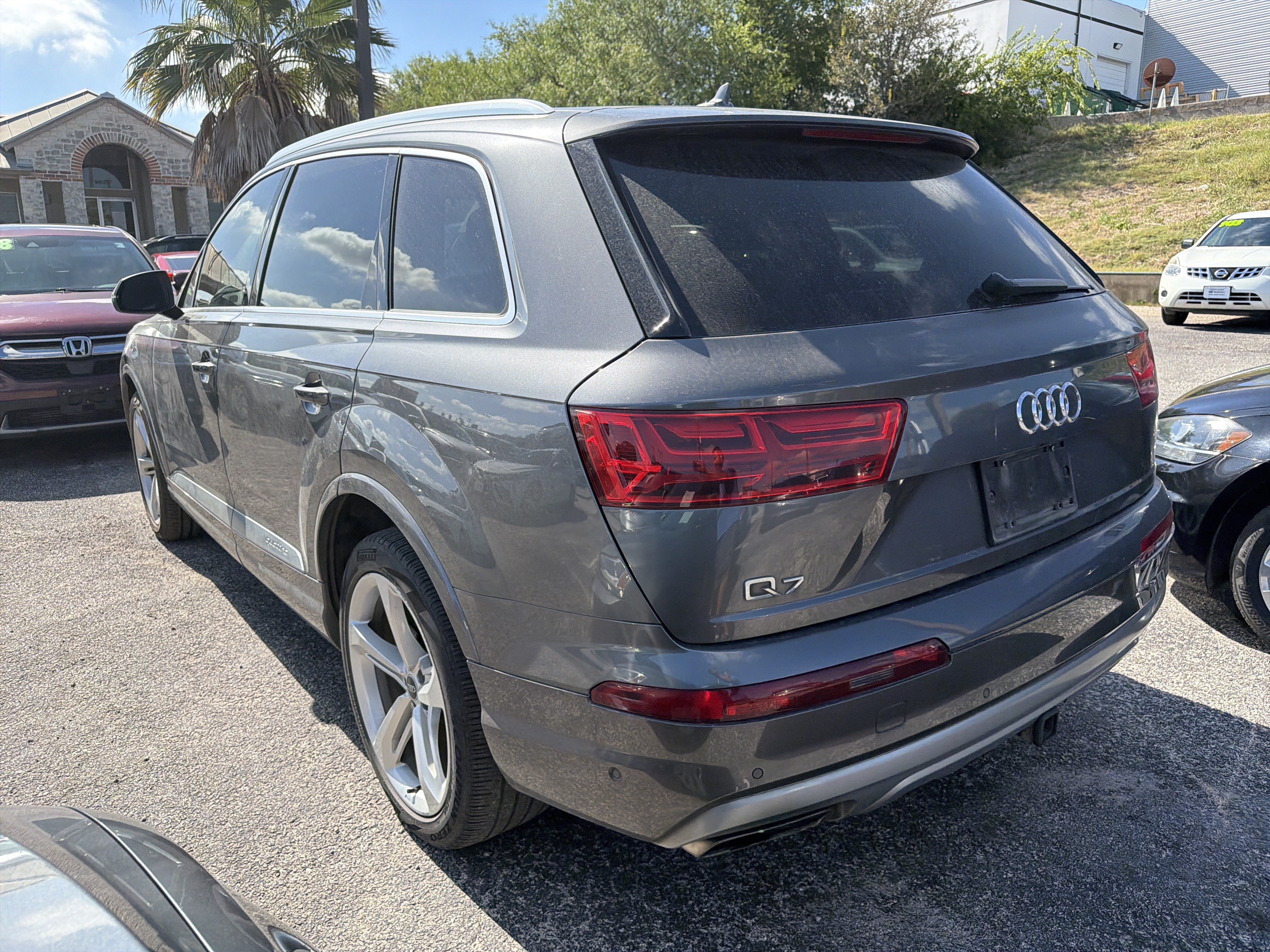 Used 2019 Audi Q7 3.0T Prestige AWD/4WD image 5
