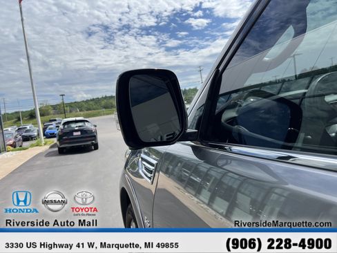 Used 2019 INFINITI QX80 Luxe AWD/4WD image 5