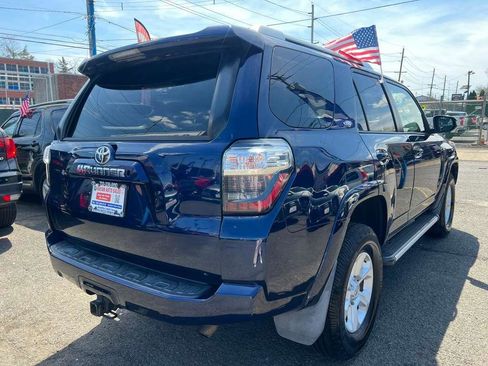 Used 2016 Toyota 4Runner SR5 Premium image 11