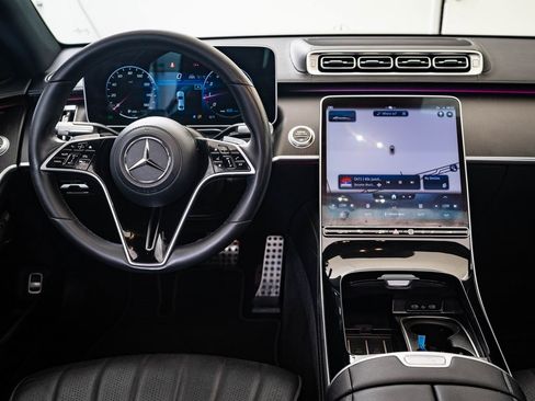 Certified 2022 Mercedes-Benz S 500 4MATIC image 30