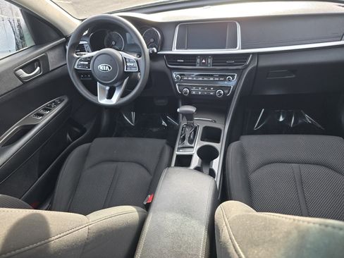 Used 2020 Kia Optima LX image 21