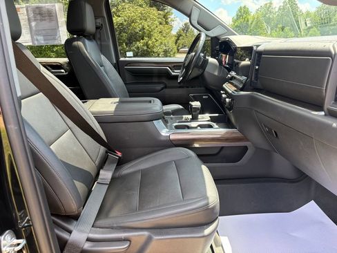 Used 2022 Chevrolet Silverado 1500 LT Trail Boss w/ LT Trail Boss Premium Package AWD/4WD image 41