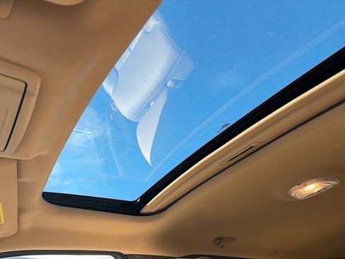 Used 2013 Ford F150 Lariat w/ Luxury Equipment Group image 16