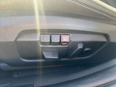 Used 2025 MINI Cooper S FWD image 19