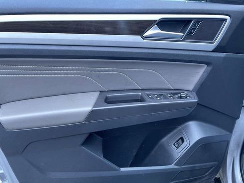 Used 2022 Volkswagen Atlas SE image 23