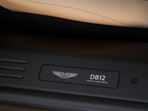 Used 2025 Aston Martin DB12 Coupe RWD image 22