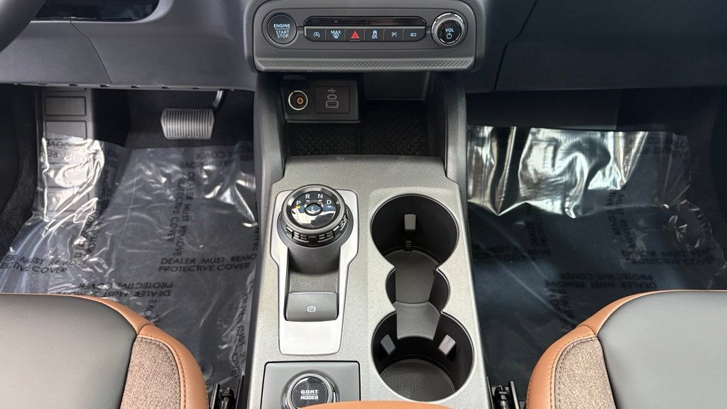 New 2026 Ford Bronco Sport Outer Banks w/ Outer Banks Tech Package+ AWD/4WD image 38