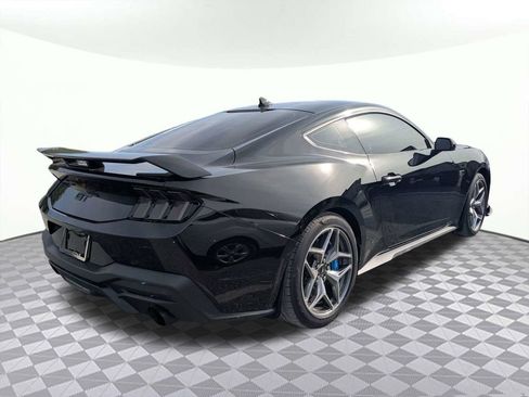 Used 2024 Ford Mustang GT Premium RWD image 3