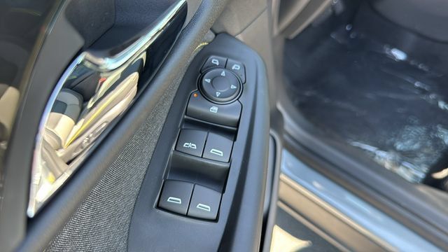 New 2025 Chevrolet TrailBlazer ACTIV w/ Driver Confidence Package FWD image 2