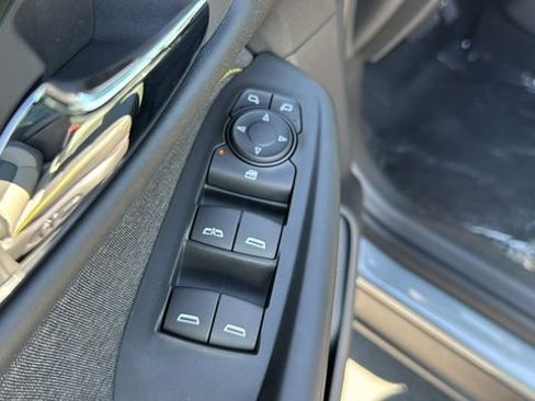 New 2025 Chevrolet TrailBlazer ACTIV w/ Driver Confidence Package FWD image 2