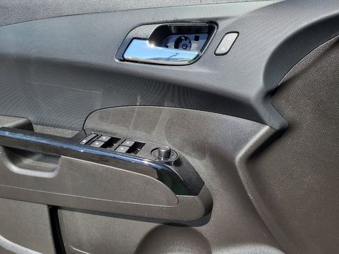 Used 2017 Chevrolet Sonic LT w/ Fun and Sun Package FWD image 26