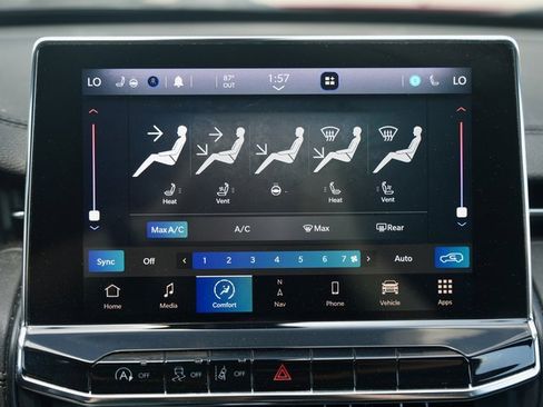 Used 2022 Jeep Compass Limited w/ (RED) Package image 22