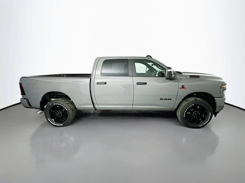 New 2026 RAM 3500 Big Horn AWD/4WD image 8