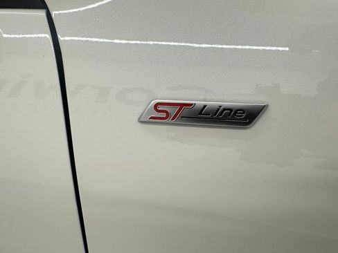 New 2026 Ford Escape ST-Line Select image 9