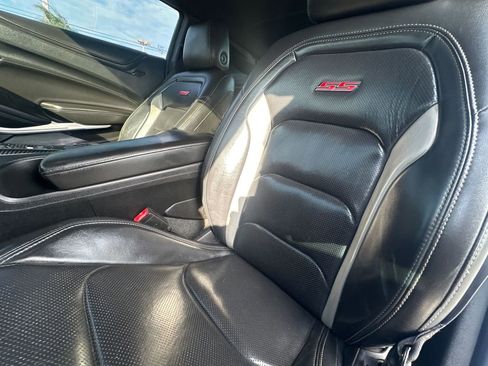 Used 2018 Chevrolet Camaro SS image 25