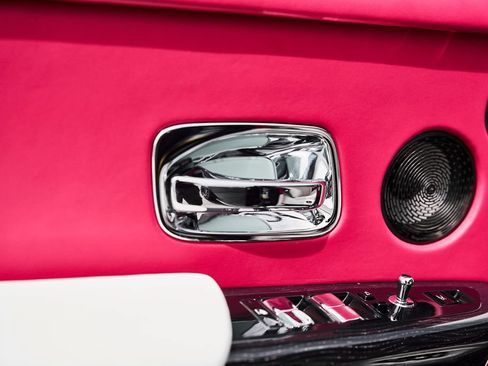 Used 2023 Rolls-Royce Phantom Sedan RWD image 46