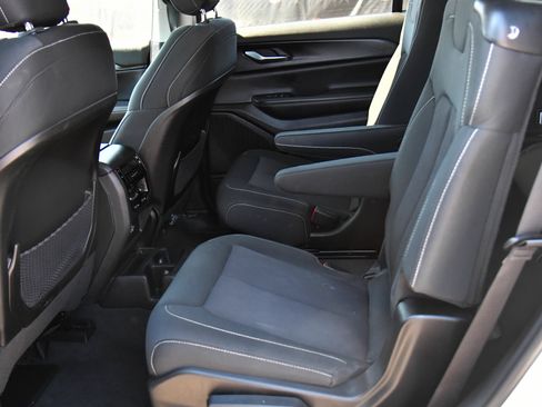 Used 2023 Jeep Grand Cherokee L Laredo AWD/4WD image 35