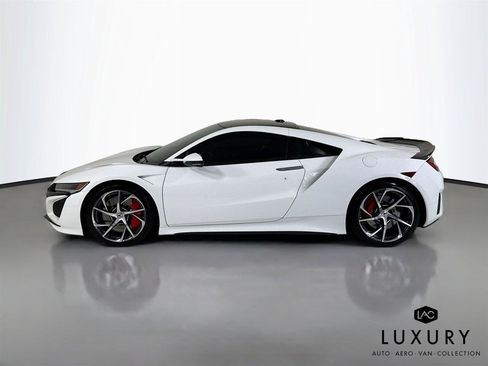 Used 2020 Acura NSX AWD/4WD image 9