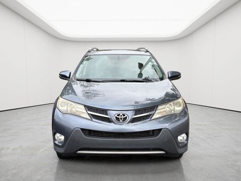 Used 2013 Toyota RAV4 XLE AWD/4WD image 2