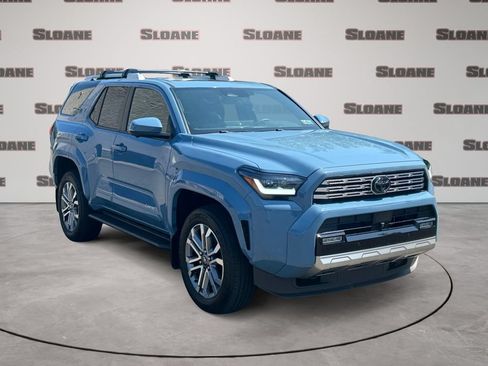Used 2025 Toyota 4Runner Limited AWD/4WD image 7